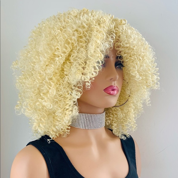 Effortless Style Curly Blonde Premium Fiber Wig for Daily Wear/Cosplay/Events - Picture 3 of 6